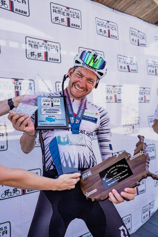 Philipp Kaider gewinnt das RAAM 2025 – Mit Ausdauer, Mut und der Pulse Eclipse von Trailvue - Trailvue