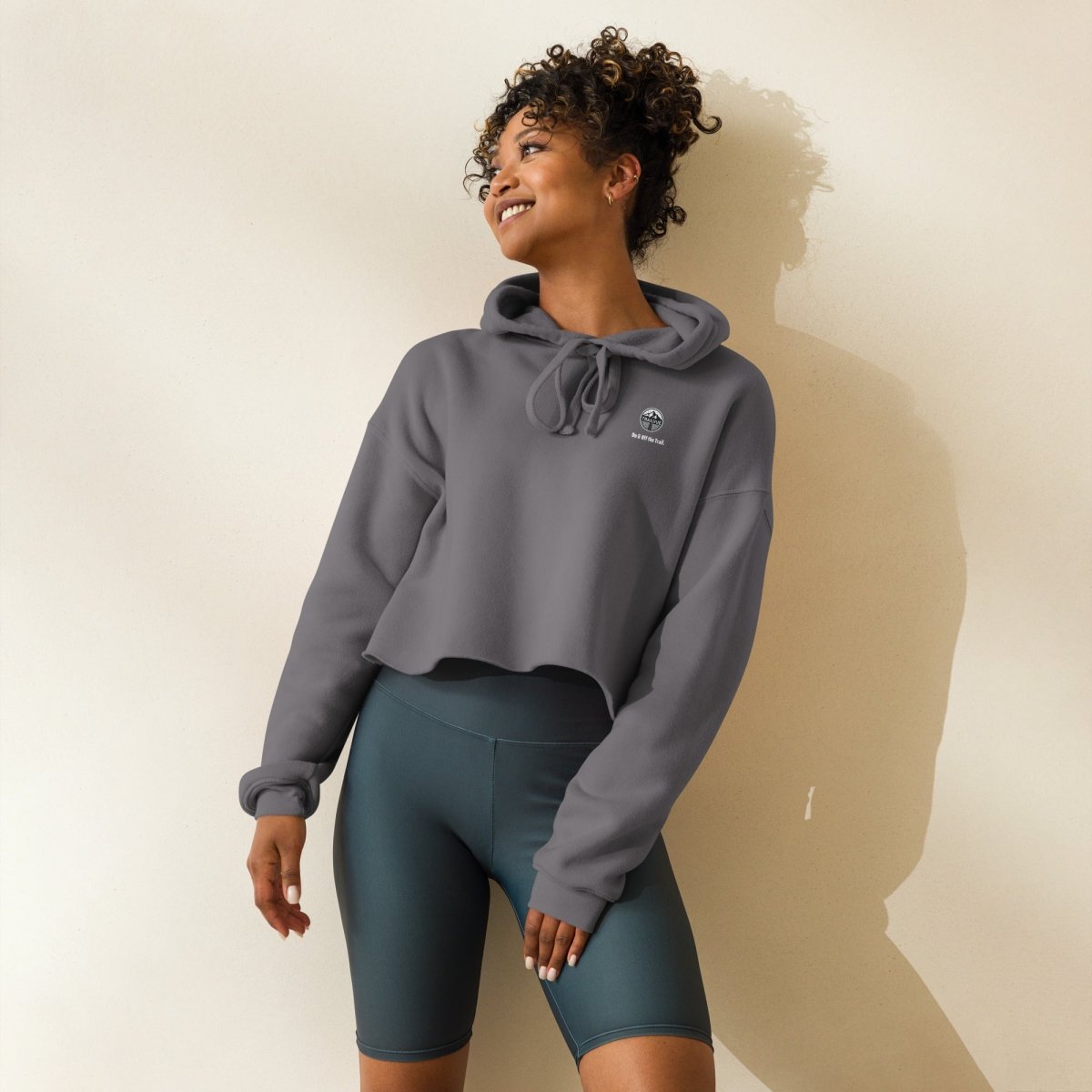 168 BPM RUNNERS CLUB Crop Hoodie - Trailvue