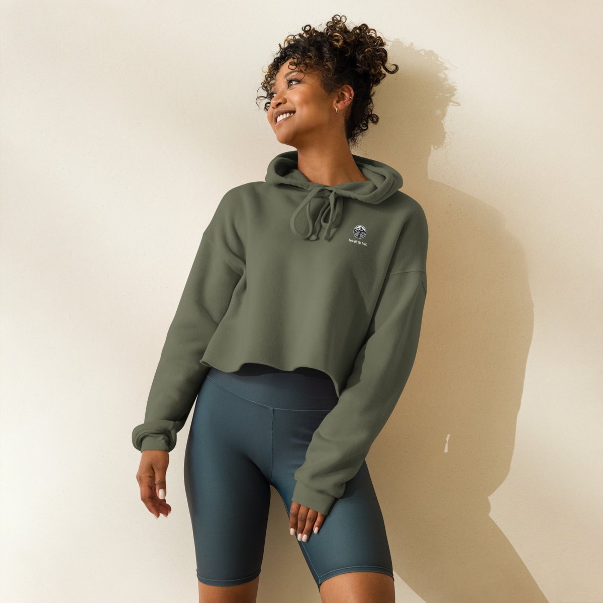 168 BPM RUNNERS CLUB Crop Hoodie - Trailvue